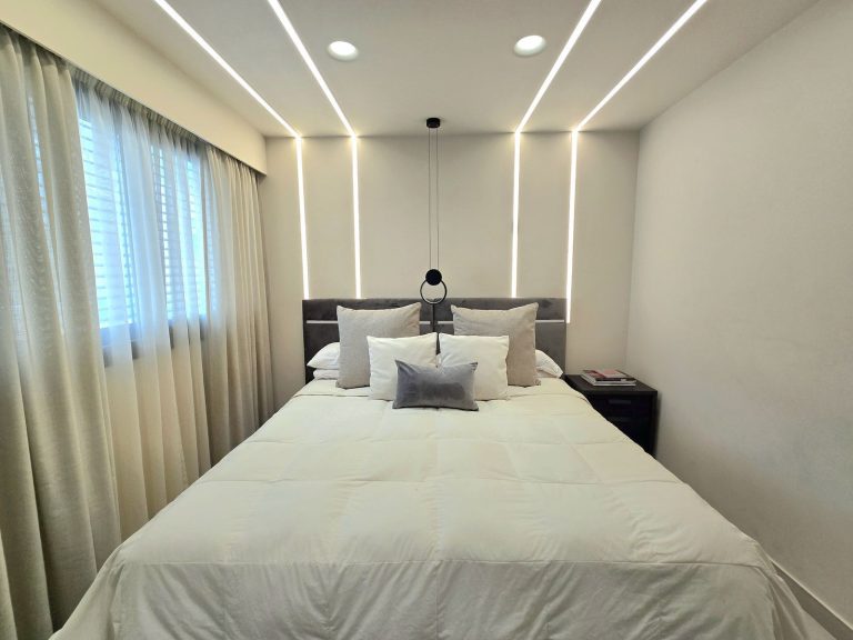 88e46c794c108cccd4c11a56c812a064 - 12