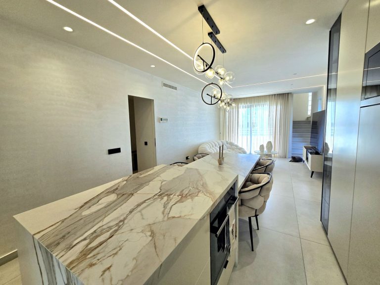 88e46c794c108cccd4c11a56c812a064 - 6