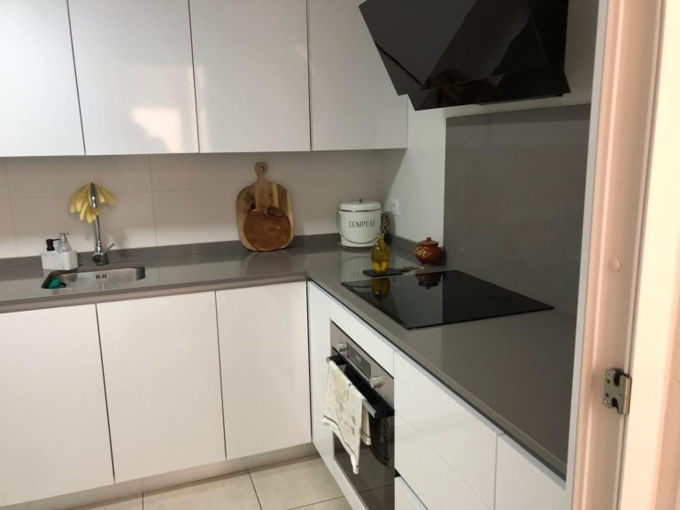 8907af893822e7e1f0cfbbbff397aa3a - 15