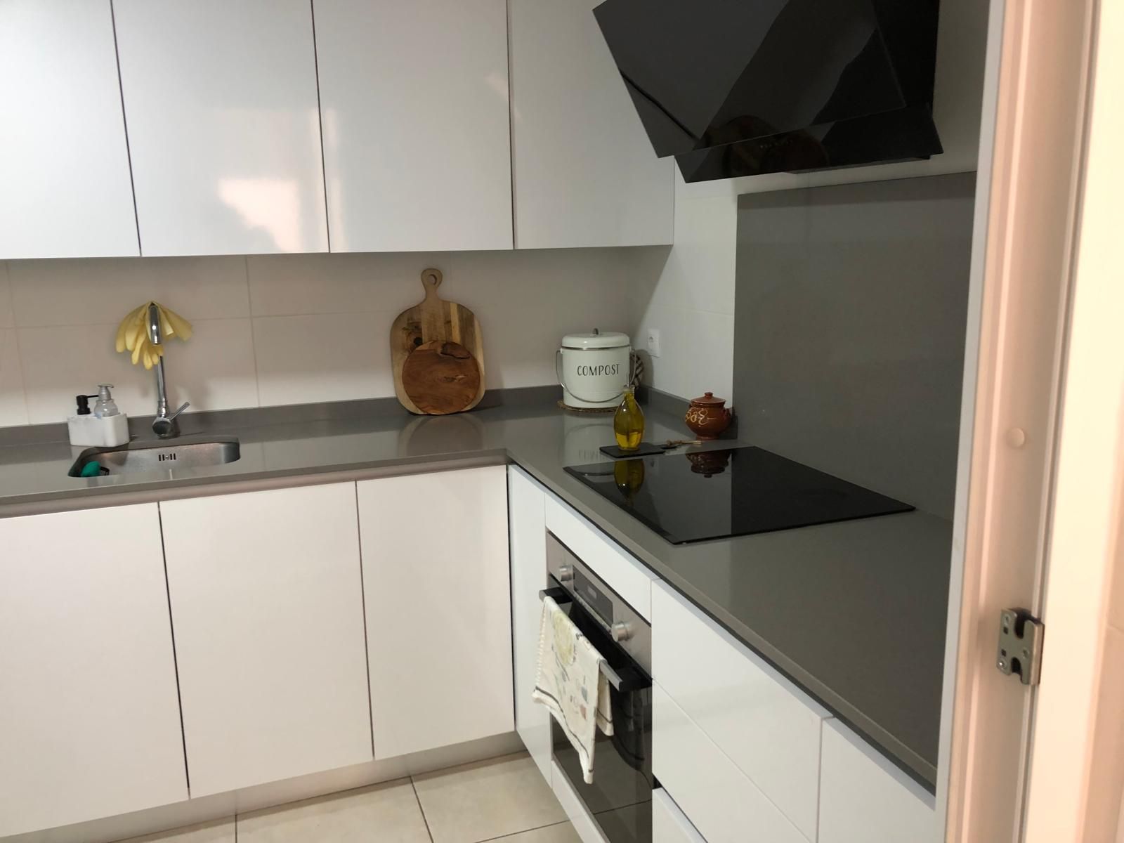 8907af893822e7e1f0cfbbbff397aa3a - 15