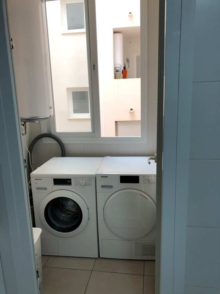 8907af893822e7e1f0cfbbbff397aa3a - 6