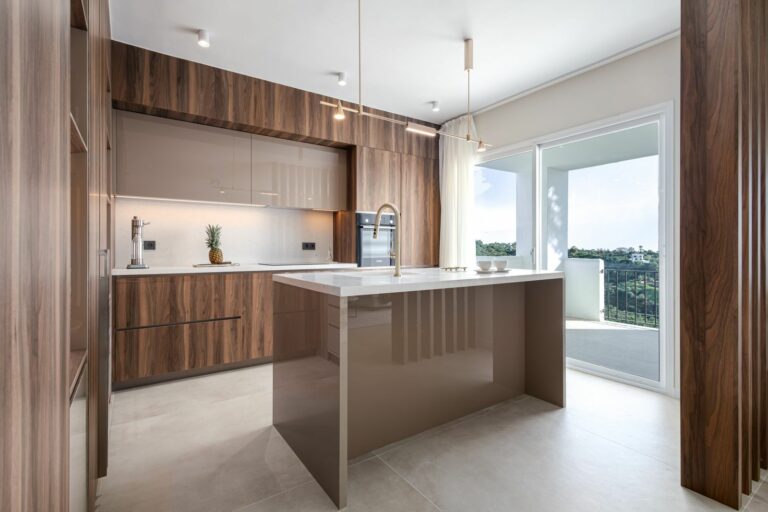 89c57a28eafd7469a0e2737ad9971334 - 3