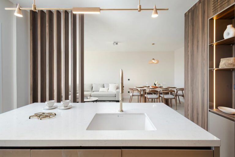 89c57a28eafd7469a0e2737ad9971334 - 4