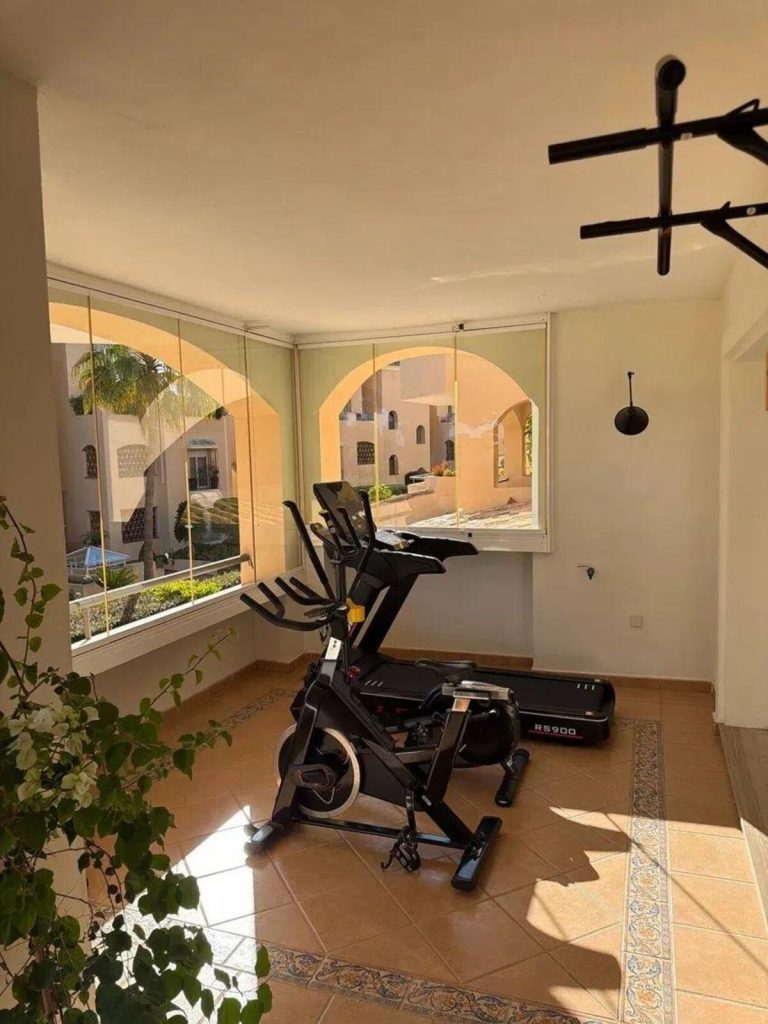 8dfe8bacca95955d3e17ab196bf515fe - 6