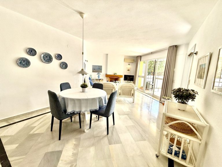 8e8249263b4ec24b96cf28f58bfc27c5 - 13