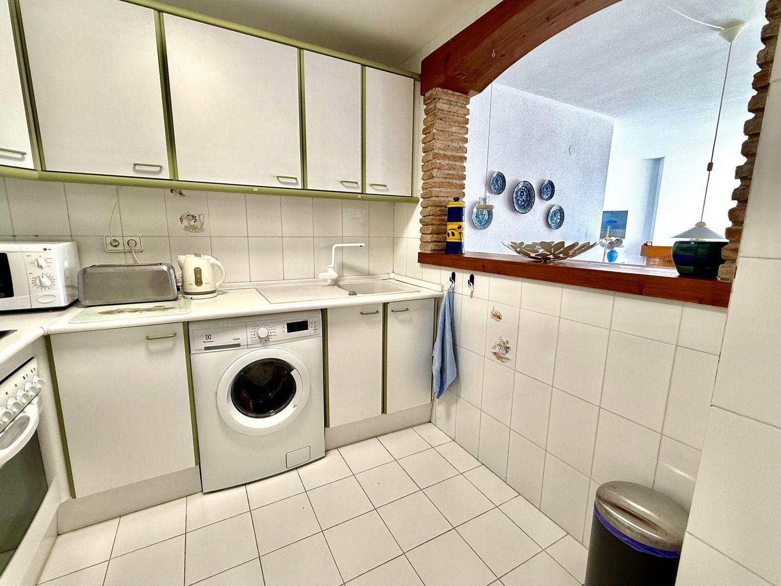 8e8249263b4ec24b96cf28f58bfc27c5 - 15