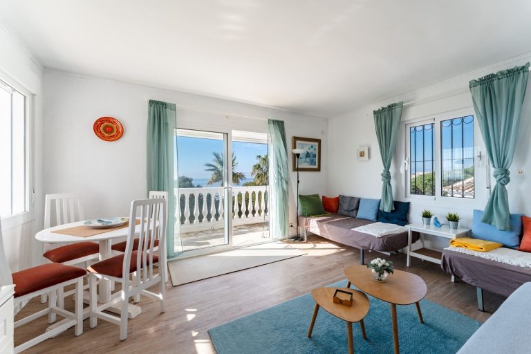 8ea075bc98b86b3c1c0ba8f623506ec2 - 7