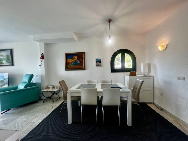 8eb414c5c7a530ed98183fc0d31bad73 - 9