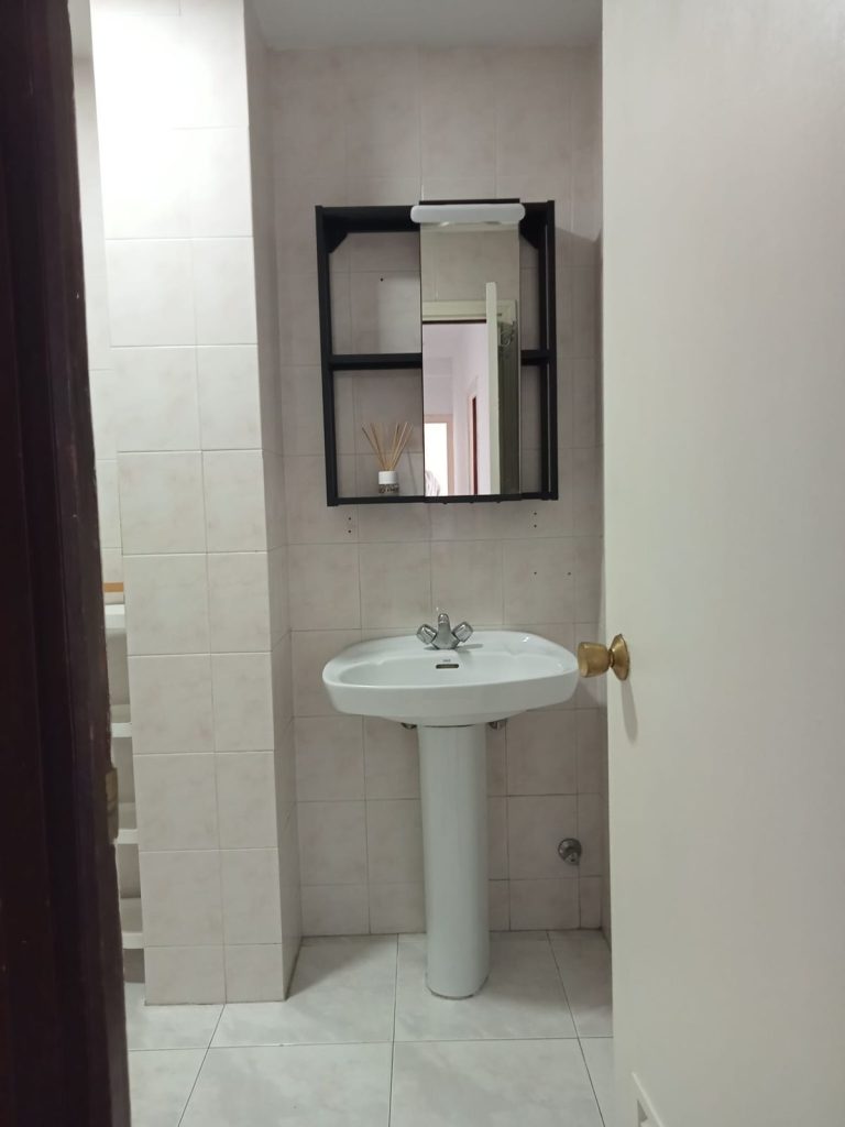 8ecd5533b8aeaf90ba69137becd23503 - 13