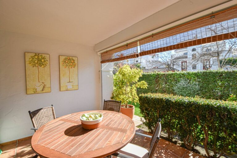 8f6940c32b207984792df33cbc5c7100 - 4