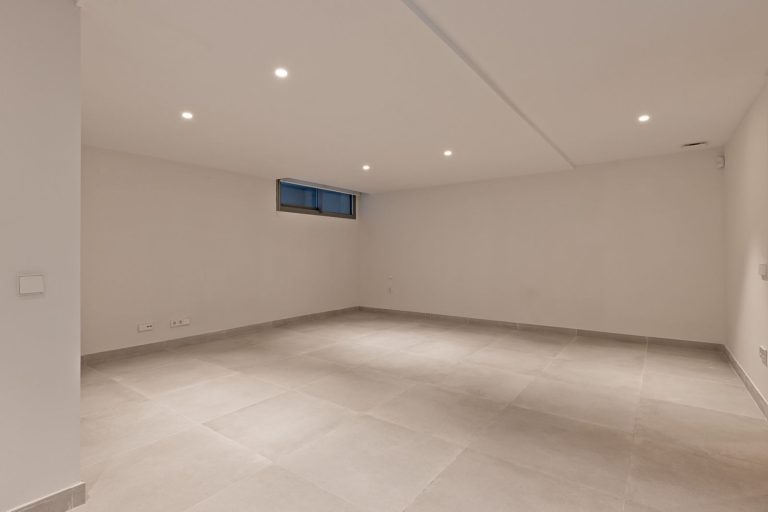 9064bebd917ab93257e35a12a0a5c83b - 10