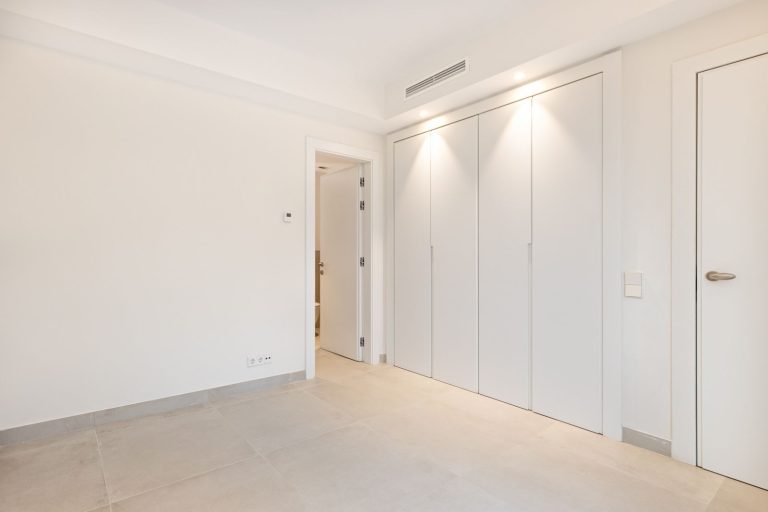 9064bebd917ab93257e35a12a0a5c83b - 12