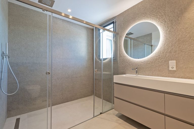 9064bebd917ab93257e35a12a0a5c83b - 13