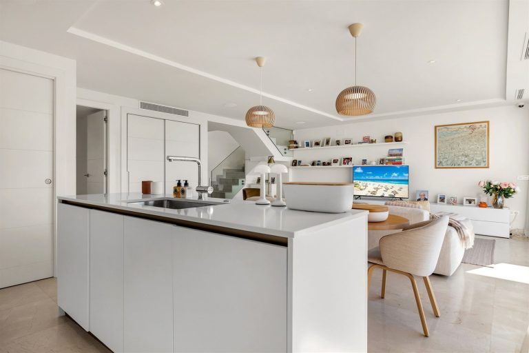 91264286b3b1f2ca408186f4fee6ffae - 9