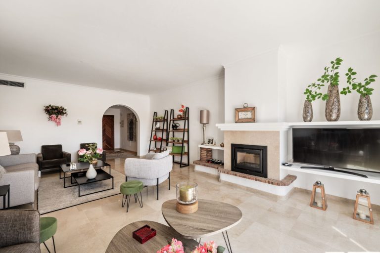 9218af3ef044fab21b52e67765c878b0 - 4