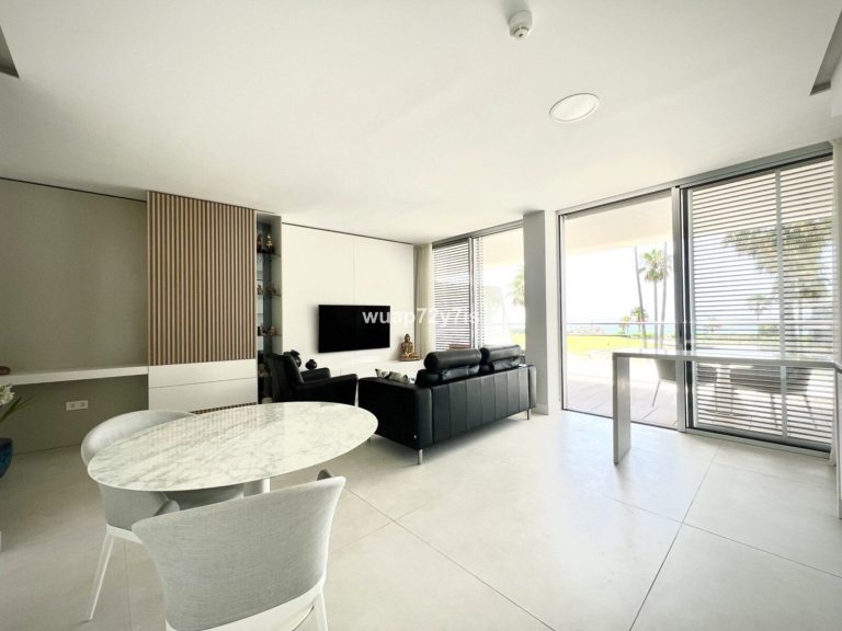 92873aa8e9f55dbc8b6578b80df2f65e - 11