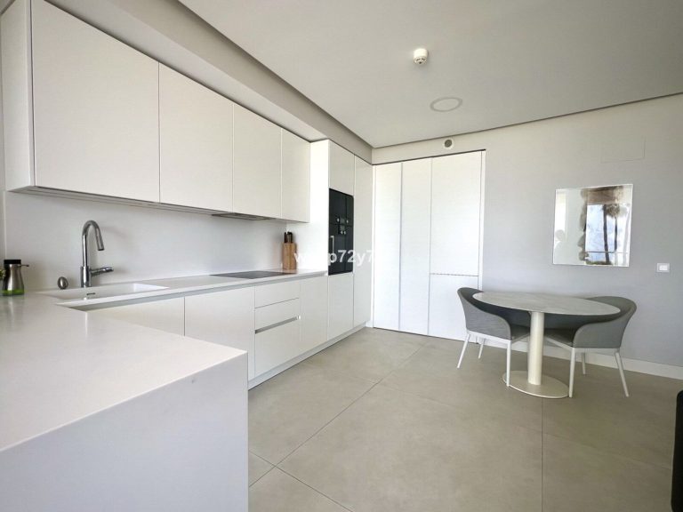 92873aa8e9f55dbc8b6578b80df2f65e - 15