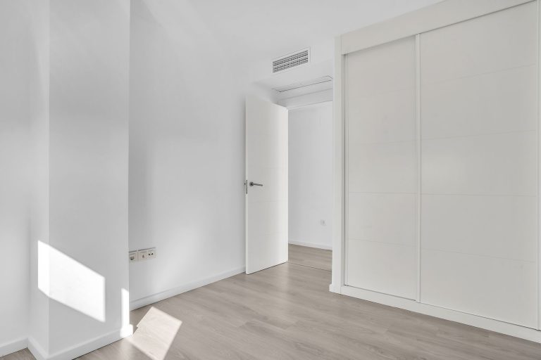 9366be48407099af9164d0c1f58e95c4 - 16