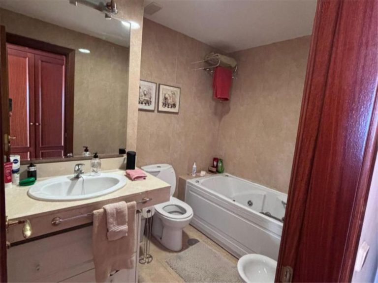 951301fa282f8160f1e8276caf99bb3b - 16