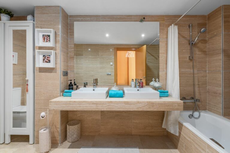 964b9508edcfecca902495cc280eb67a - 11