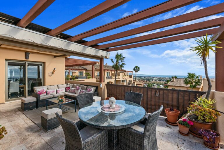 964b9508edcfecca902495cc280eb67a - 7