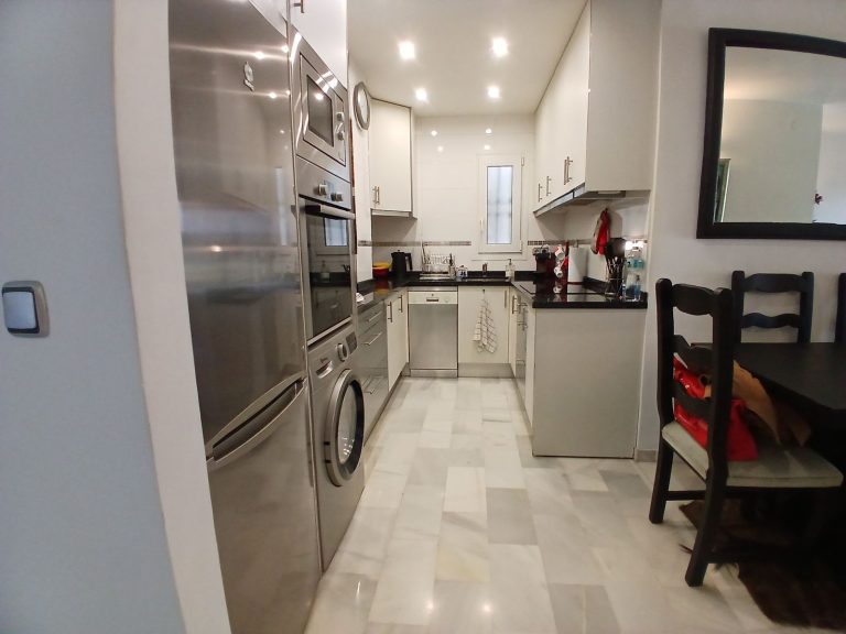 979e2afb138a2fd0ec7a85c542506440 - 7