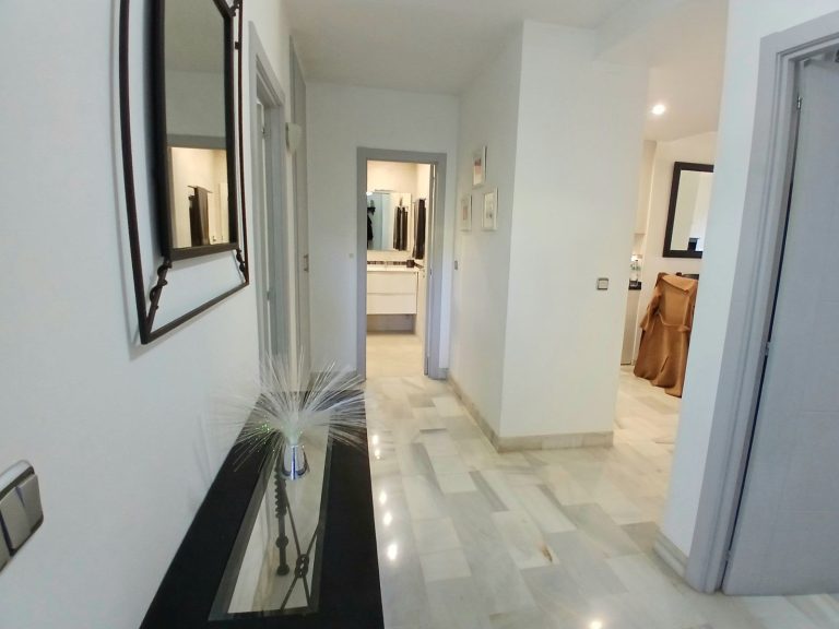 979e2afb138a2fd0ec7a85c542506440 - 9