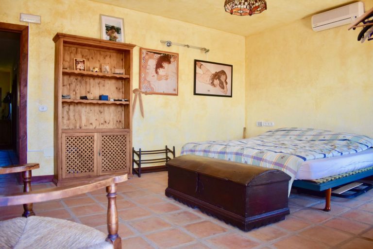 98501721ce816827f7d2470d5636589d - 11