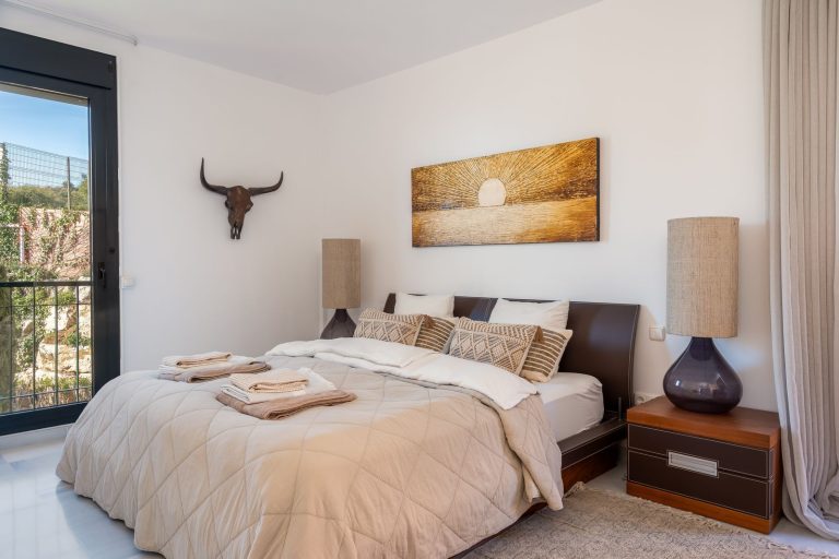 9857e84c00211470f17fc3db64e4b965 - 12