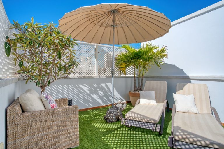 98b7db5c6725403b5000922a4a3ba5b8 - 13