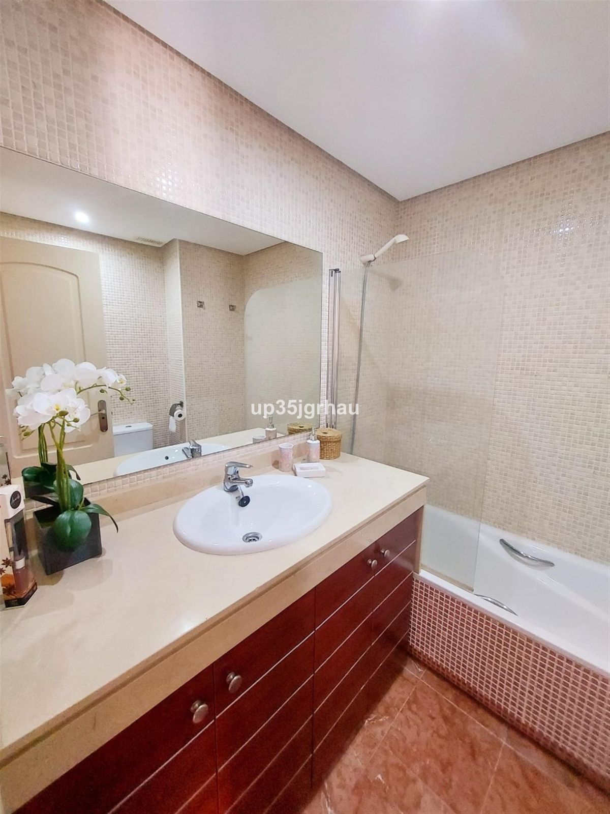 993b15c1b28ea8b6a7ffef3f47965845 - 15