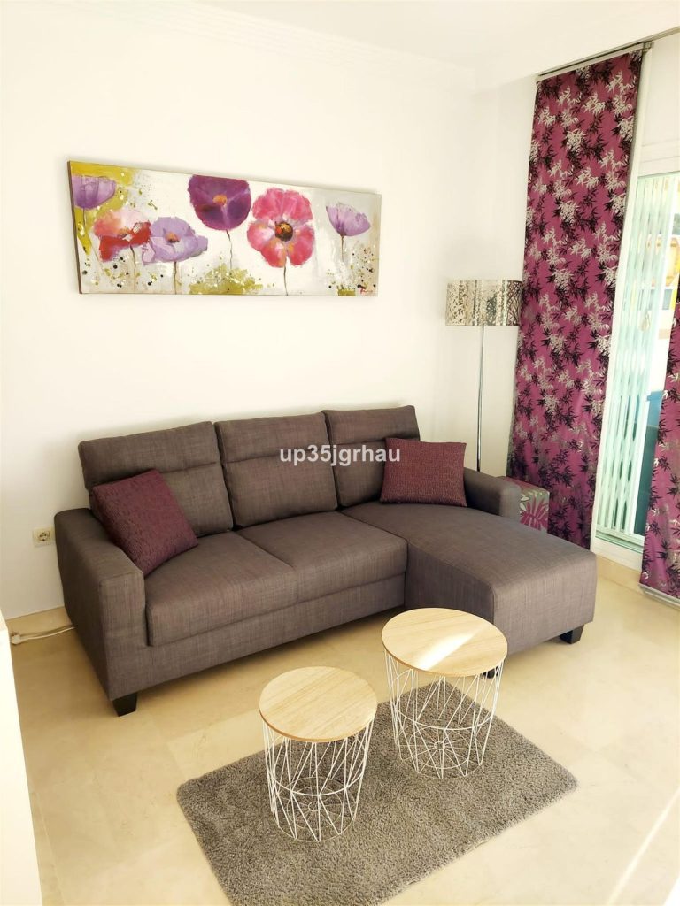 993b15c1b28ea8b6a7ffef3f47965845 - 16