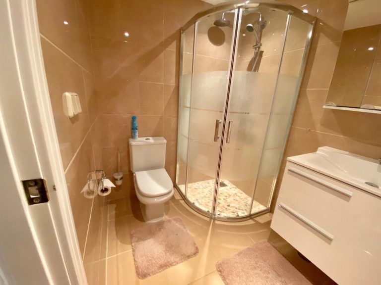 99a1b8ab31090215e5b161adb7102744 - 6