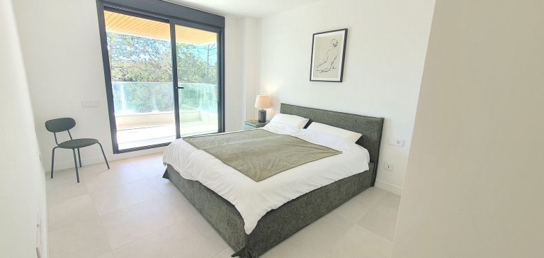 99e0892fbd961d4c2e6418a18bfa5706 - 16