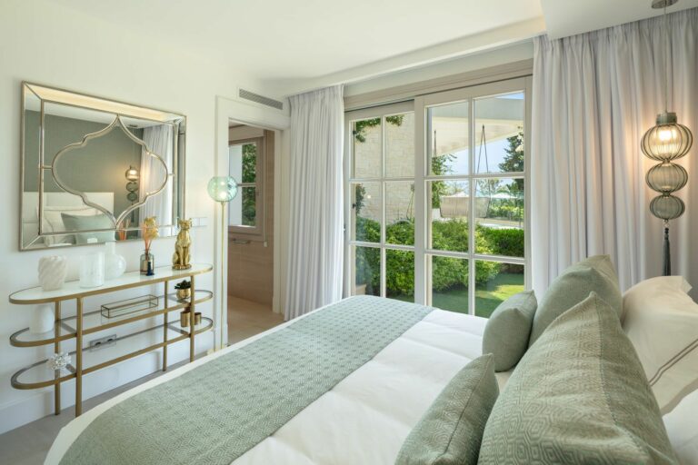 9ab6673f92c61fdece7f06995f5b7ac4 - 14