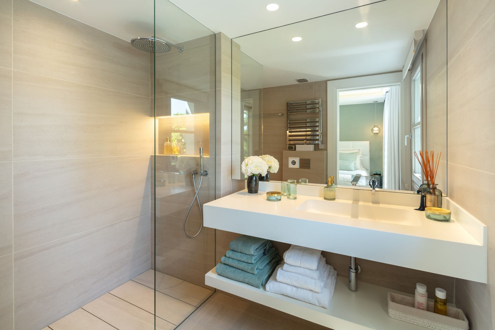 9ab6673f92c61fdece7f06995f5b7ac4 - 15