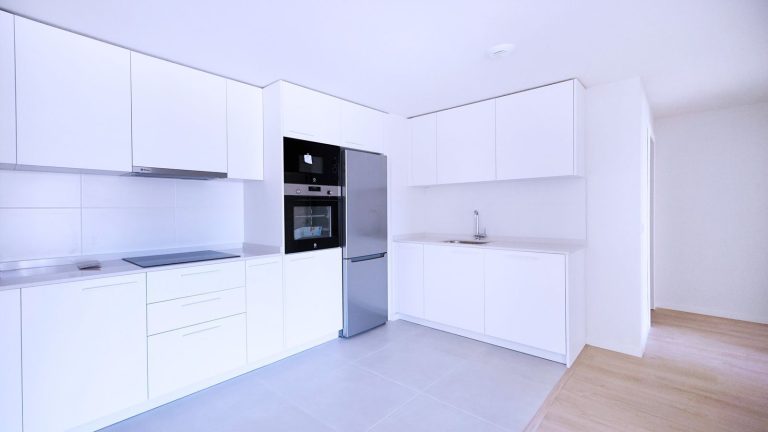 9abd767974b7246db946a39d8abe9b6e - 4