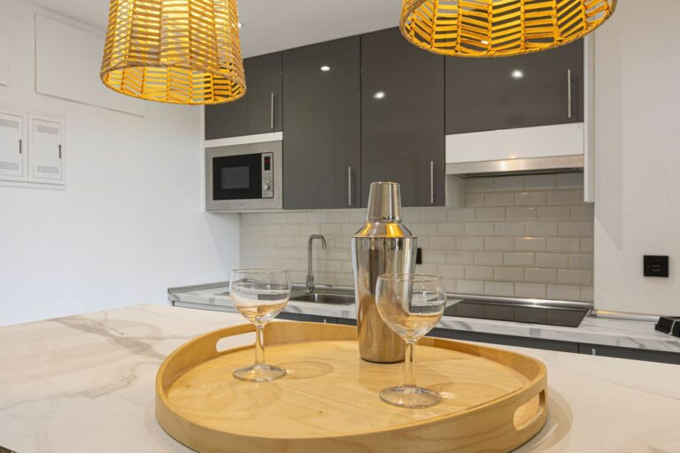 9ad9d41c29c25bcb7195bb02925c05df - 9