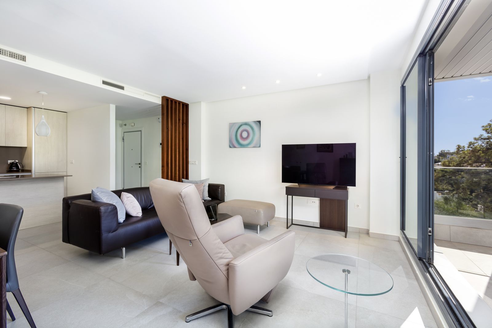 9c3924619f3ee3ec6c7921861d49689b - 5