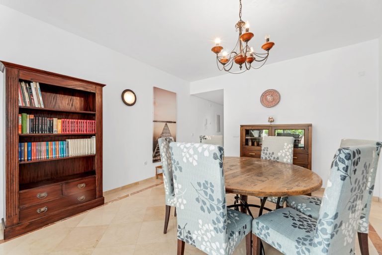 9c65beba9318e3465216b0c9d940ec8c - 11