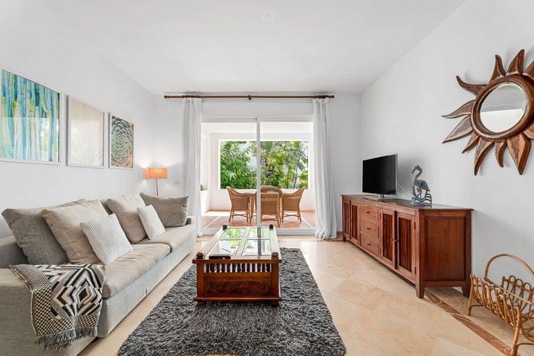 9c65beba9318e3465216b0c9d940ec8c - 13