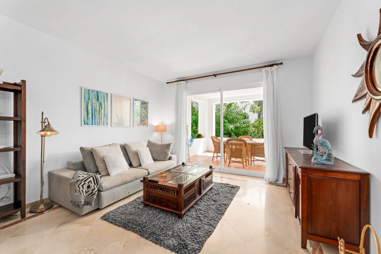 9c65beba9318e3465216b0c9d940ec8c - 14