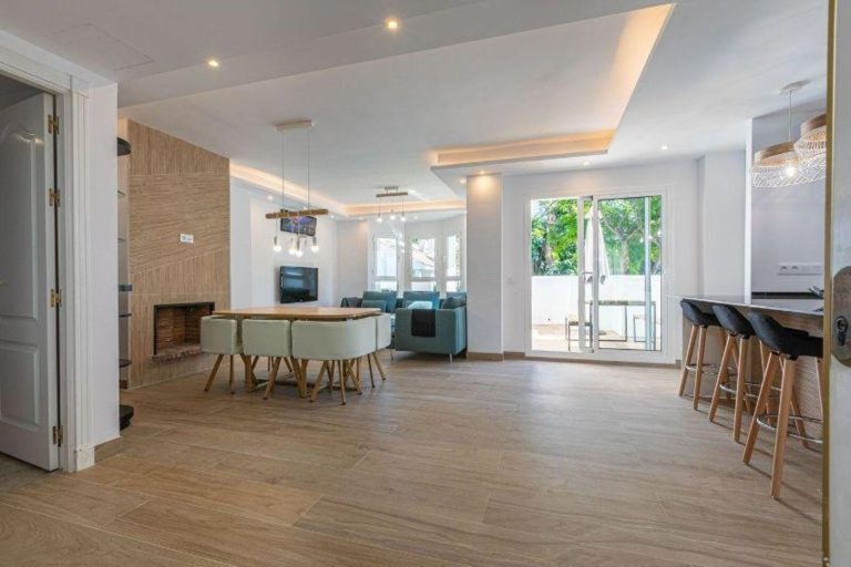 9d67b87529166830aa8c2bce3127c64b - 2