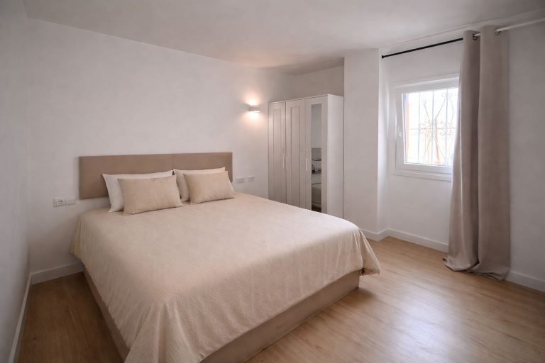 9d7e5e07bff4a378deddb68899083edc - 4