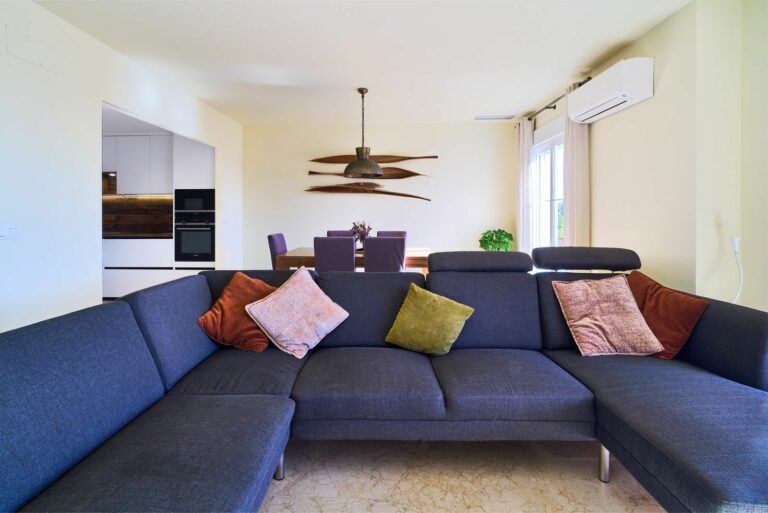 9da5316df25518b83c4e2fccc865dc61 - 4