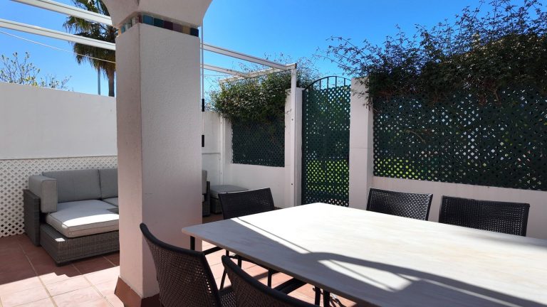 9ef3c94637d3482c8c083eeb6cc81328 - 10