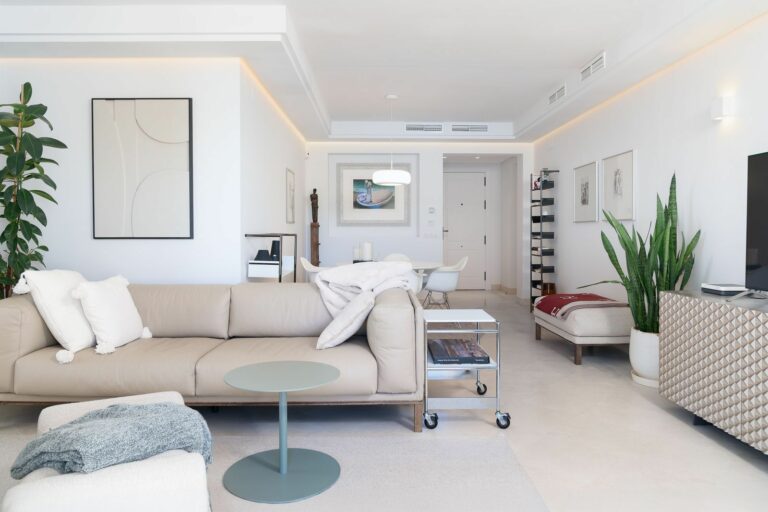 a03398953f94106659ccee61501fef99 - 16