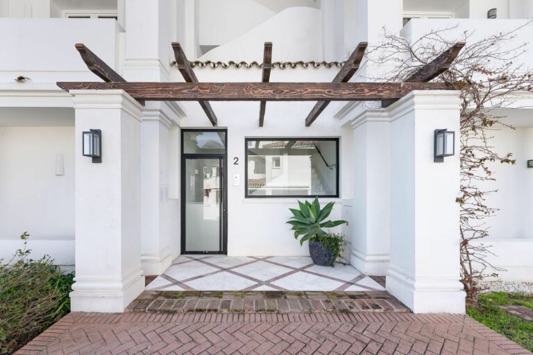 a03398953f94106659ccee61501fef99 - 4