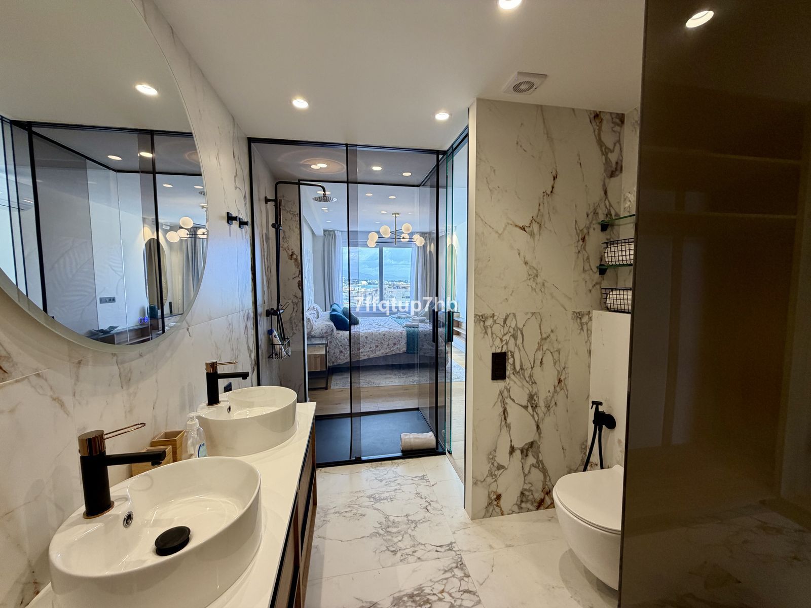 a086bca5b06f815c5ecad101e9c383f4 - 12