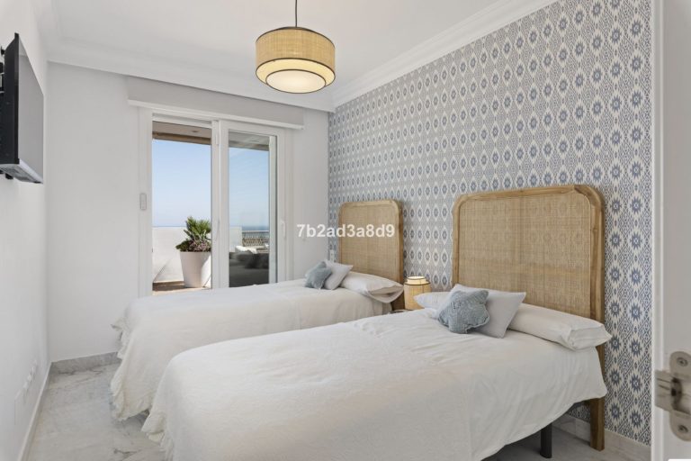 a182e9dfafa98beebb8d8597c426ffac - 14